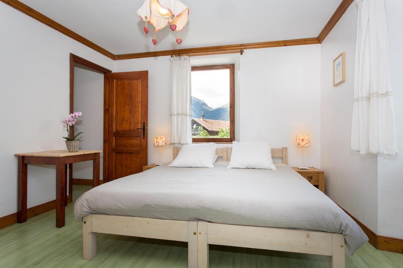 Gite-Auberge De Montvilliers Aime Ngoại thất bức ảnh