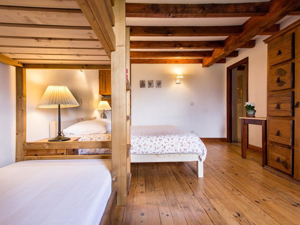 Gite-Auberge De Montvilliers Aime Ngoại thất bức ảnh