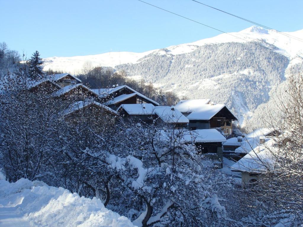 Gite-Auberge De Montvilliers Aime Ngoại thất bức ảnh